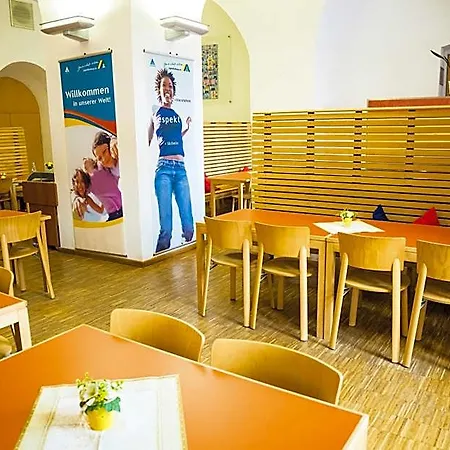 Hi Hostel Pasov