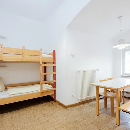 Hi Hostal *